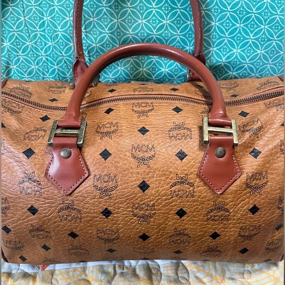 MCM Boston shape duffel - Picture 4 of 15